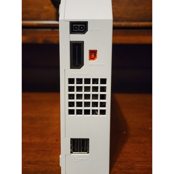 Nintendo Wii Console, Stand, 2 Controllers, 3 Nunchucks, Cords And Works Great! - Picture 4 of 7